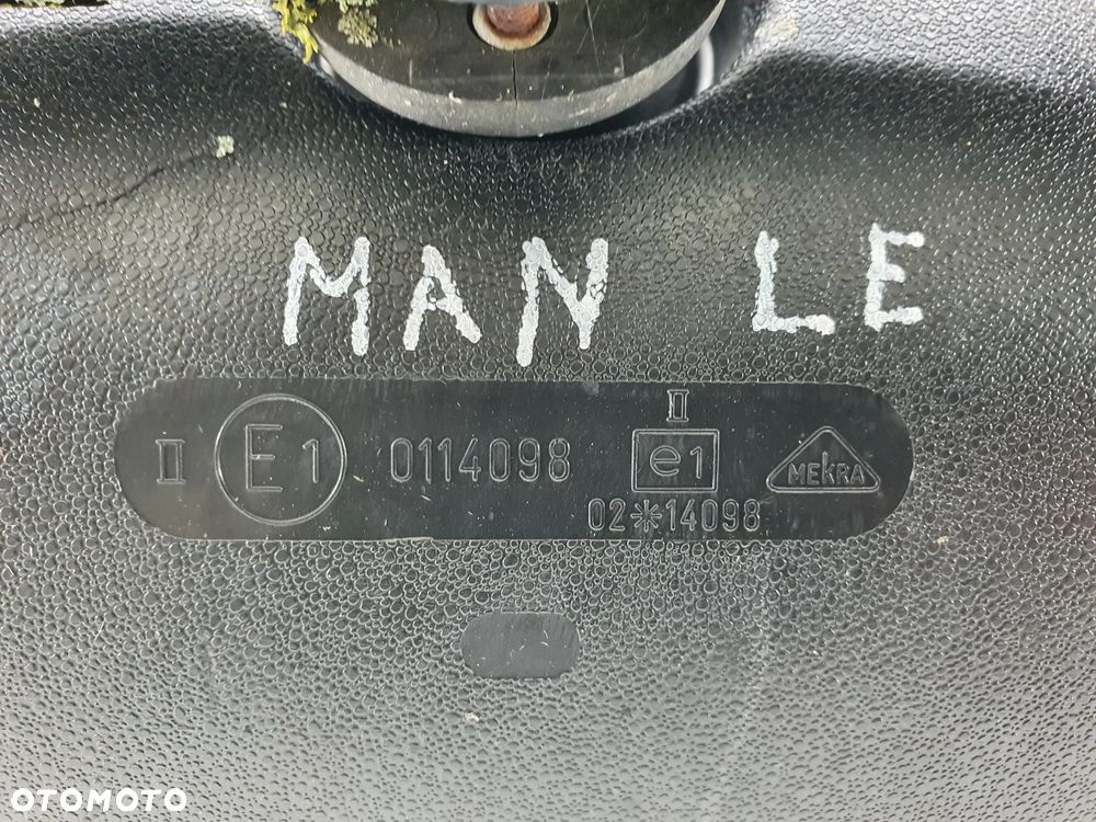 LUSTERKO PRAWE RAMIE  MAN LE L2000 - 2