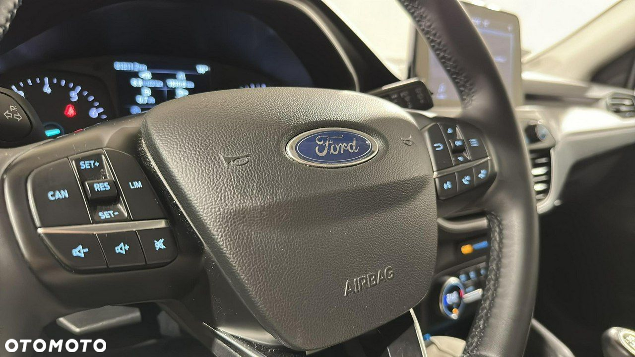 Ford Focus - 22