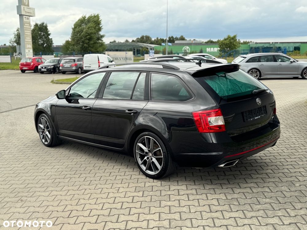 Skoda Octavia 2.0 TDI RS DSG - 9