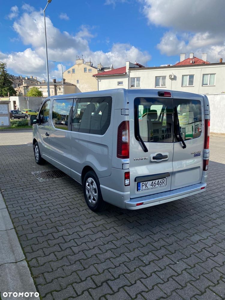 Renault Trafic 2021 photo 3