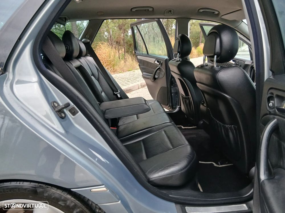 Mercedes-Benz C 220 CDi Avantgarde - 8