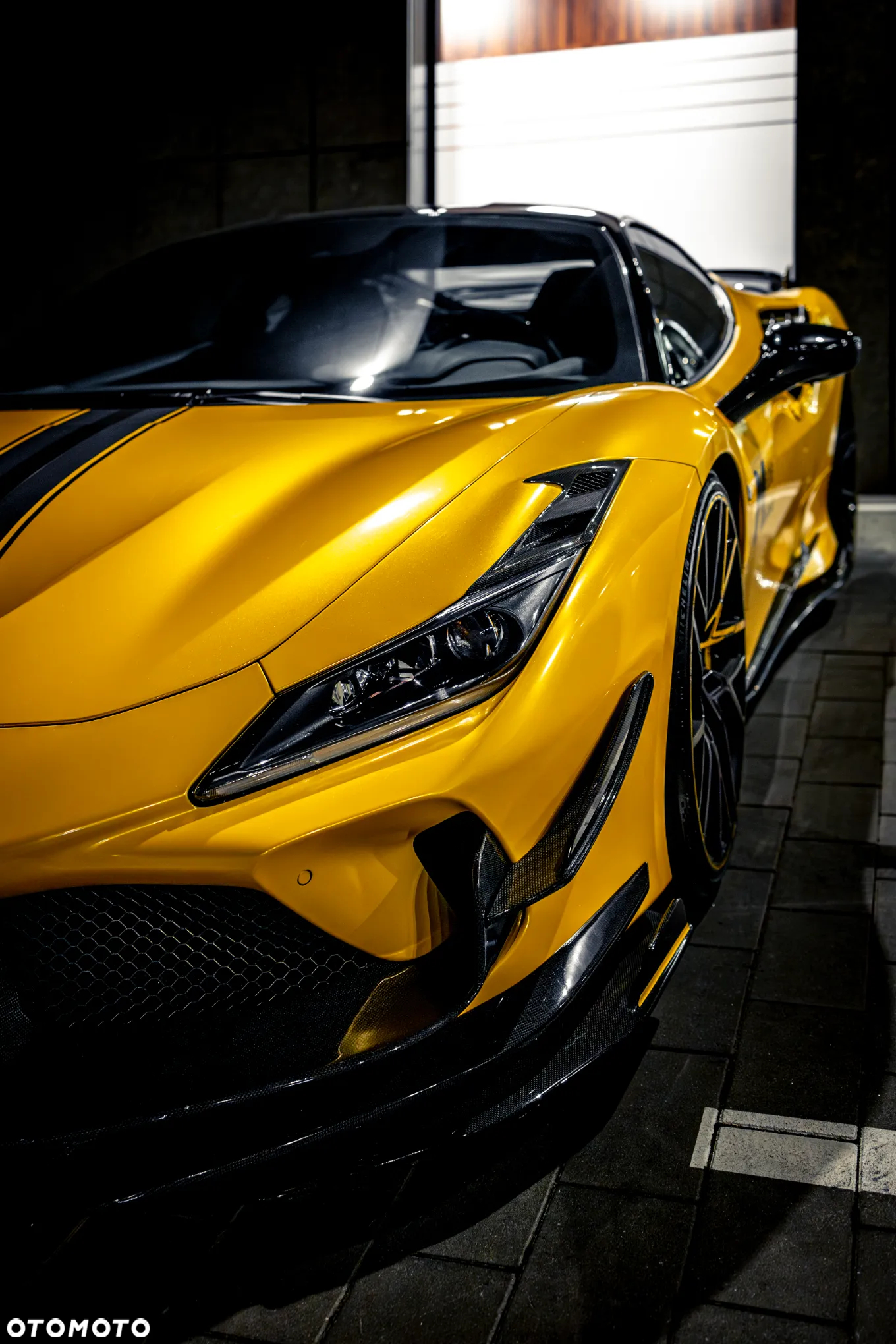 Ferrari F8 Tributo - 6
