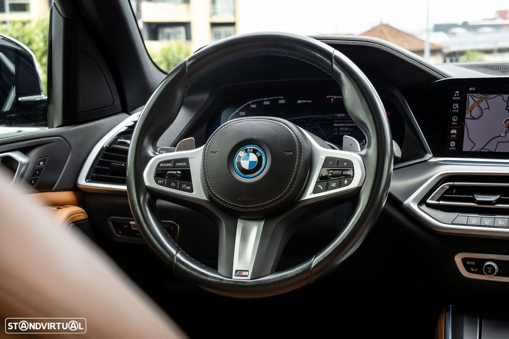 BMW X5 45 e xDrive Pack M - 17
