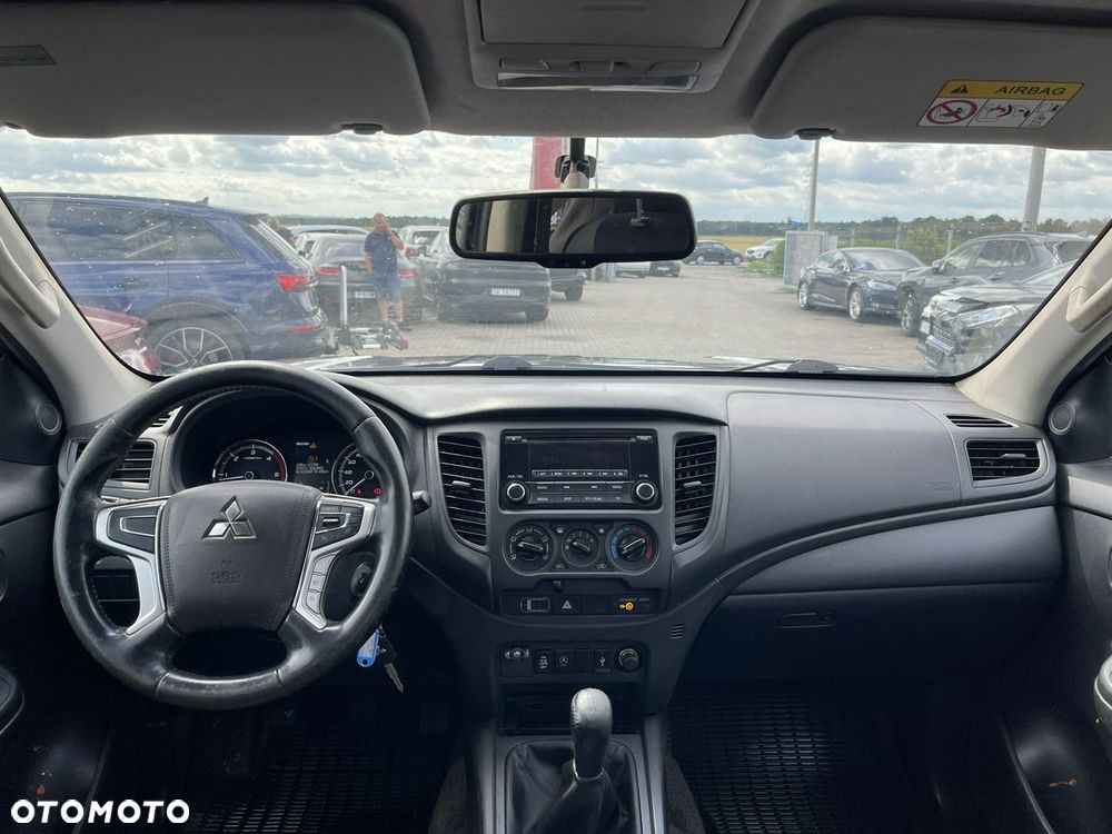 Mitsubishi L200 Pick Up 4x4 S&S Double Cab Select - 7