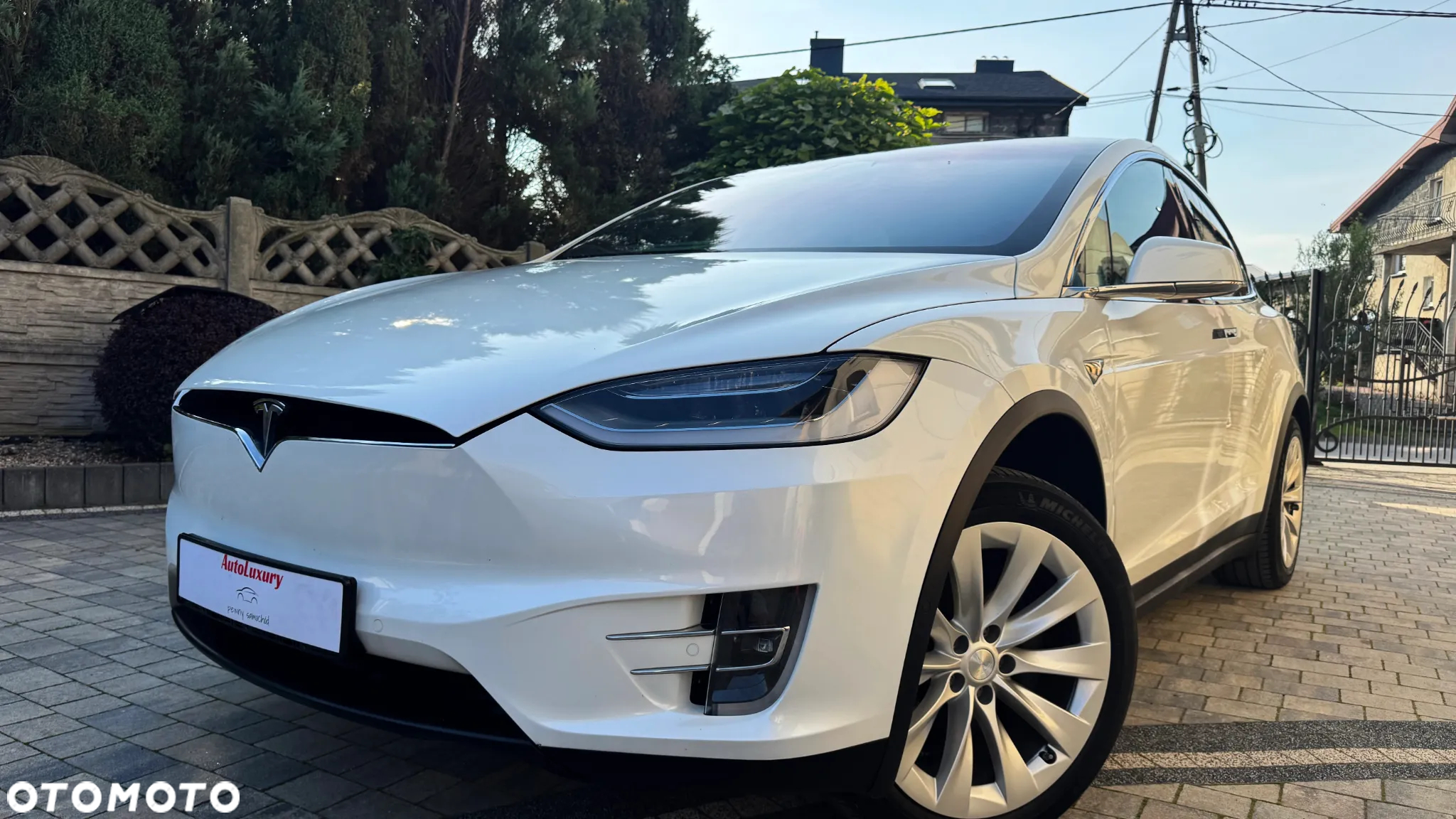 Tesla Model X Long Range Plus - 3