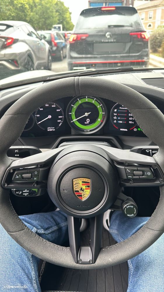 Porsche 911 (992) Carrera T - 10