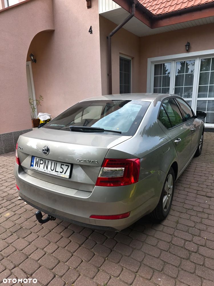 Skoda Octavia 1.4 TSI Ambition - 6