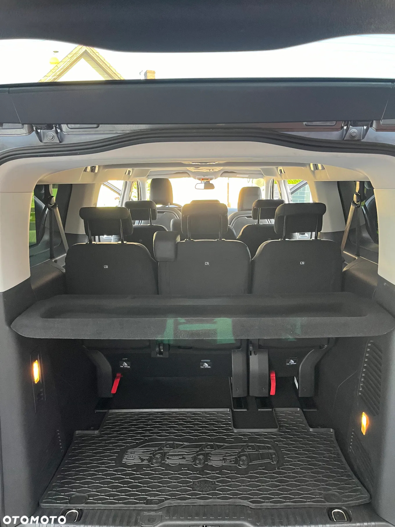 Peugeot Traveller 2.0 BlueHDi Long Active - 13