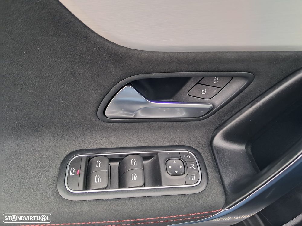 Mercedes-Benz A 180 d AMG Line Aut. - 11