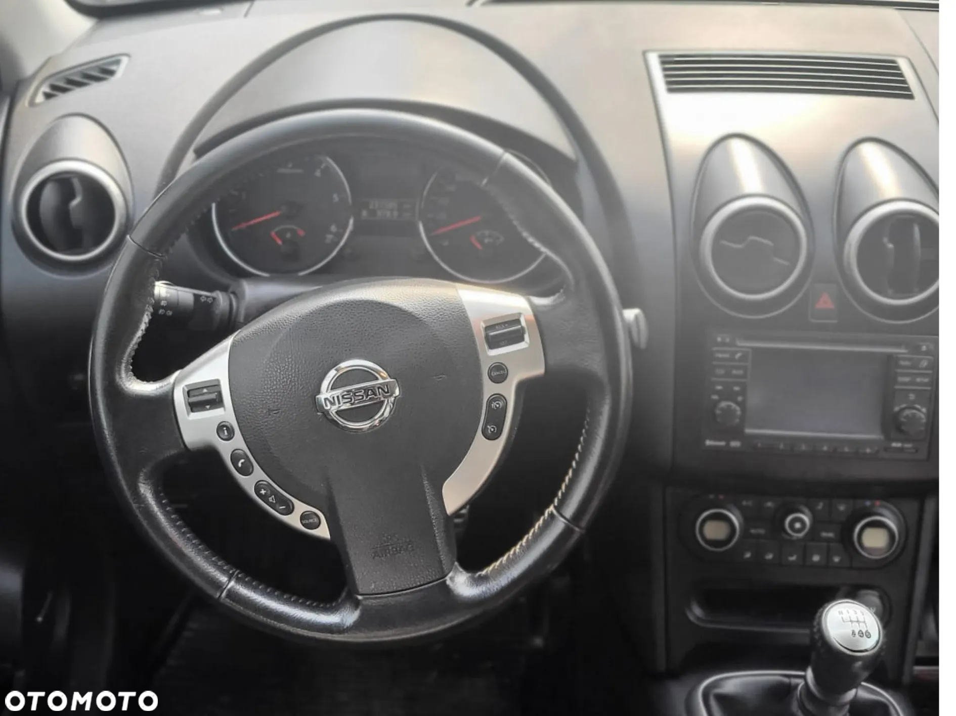 Nissan Qashqai - 9