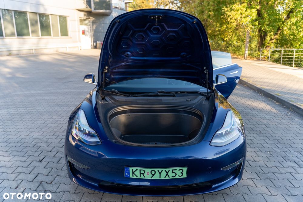 Tesla Model 3 Allradantrieb Dual Motor - 11