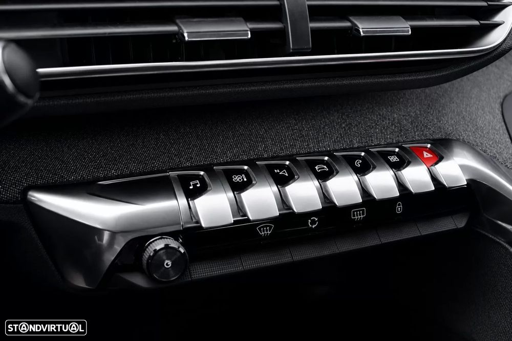 Peugeot 5008 1.6 BlueHDi Allure J17 — fotografia 19