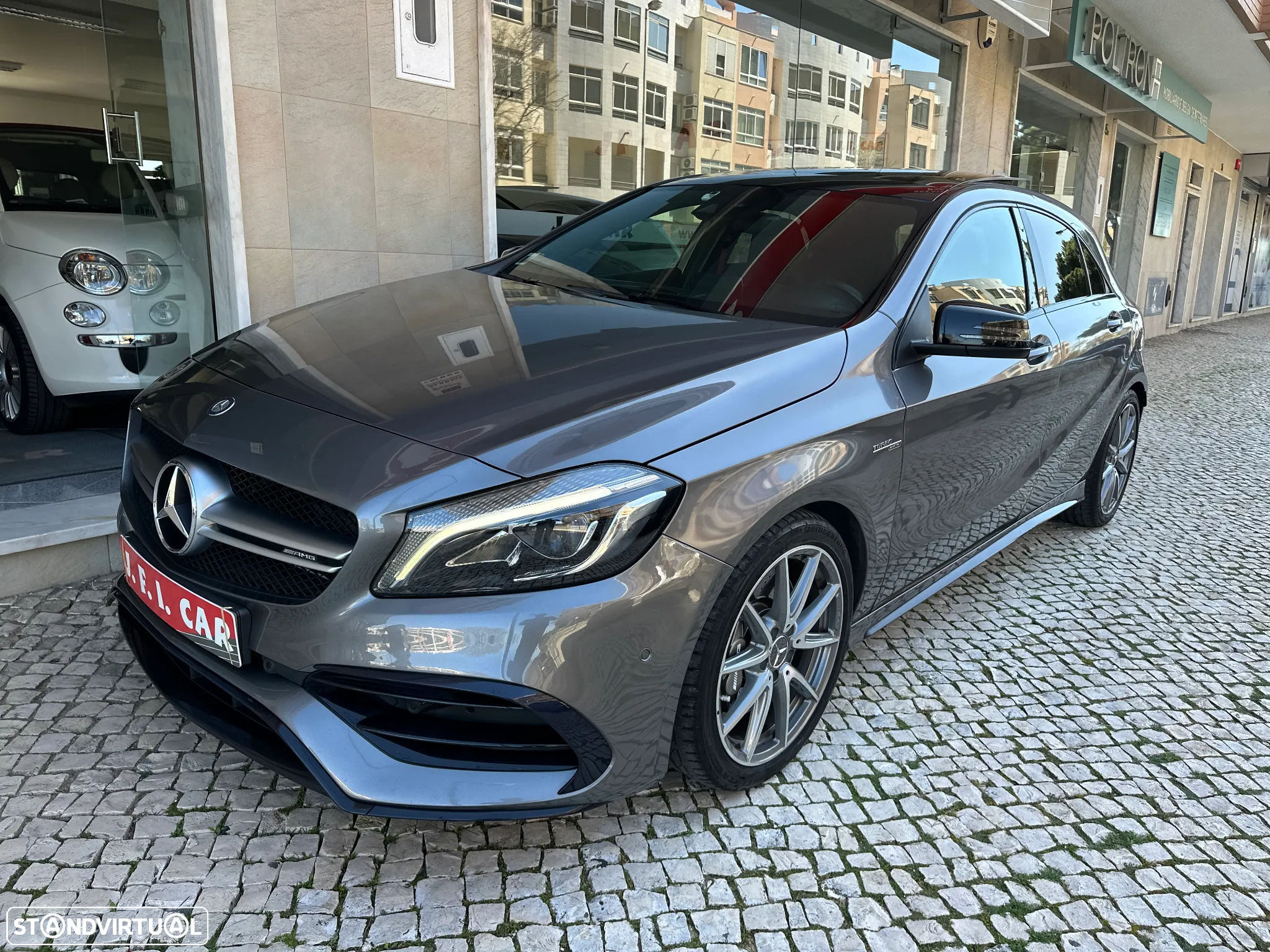 Mercedes-Benz A 45 AMG 4Matic Speedshift 7G-DCT - 19