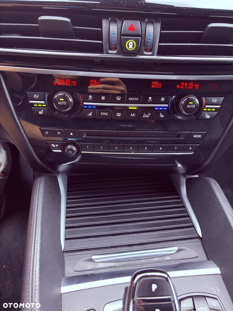BMW X6 xDrive40d - 15