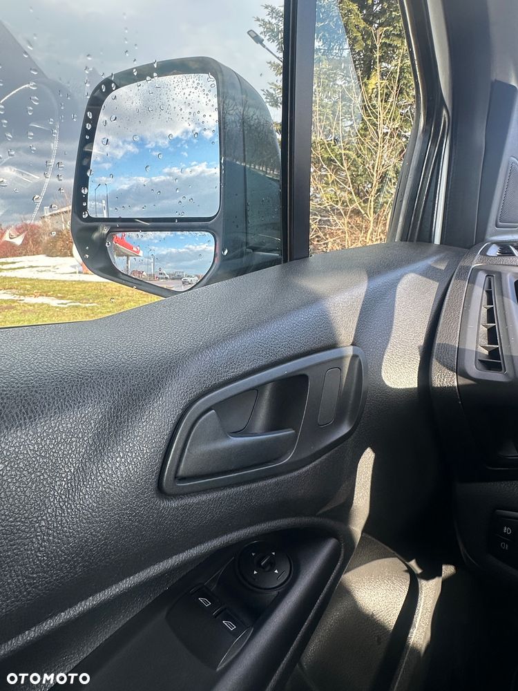 Ford Transit Connect 210 L2 Ambiente - 27