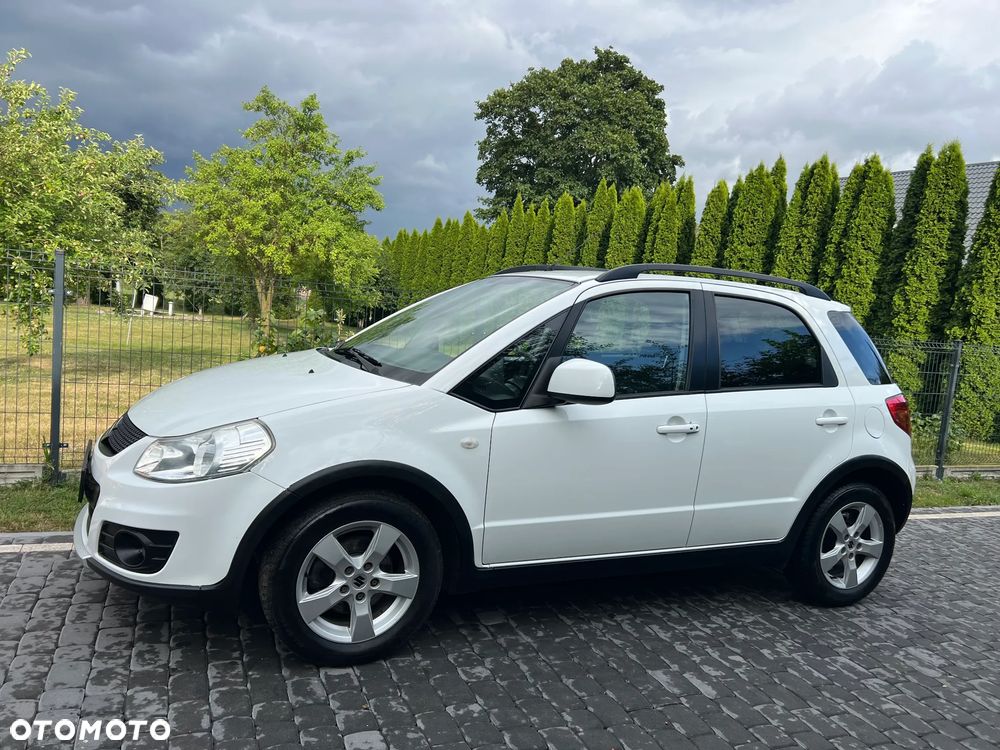 Suzuki SX4 1.6 Comfort - 2