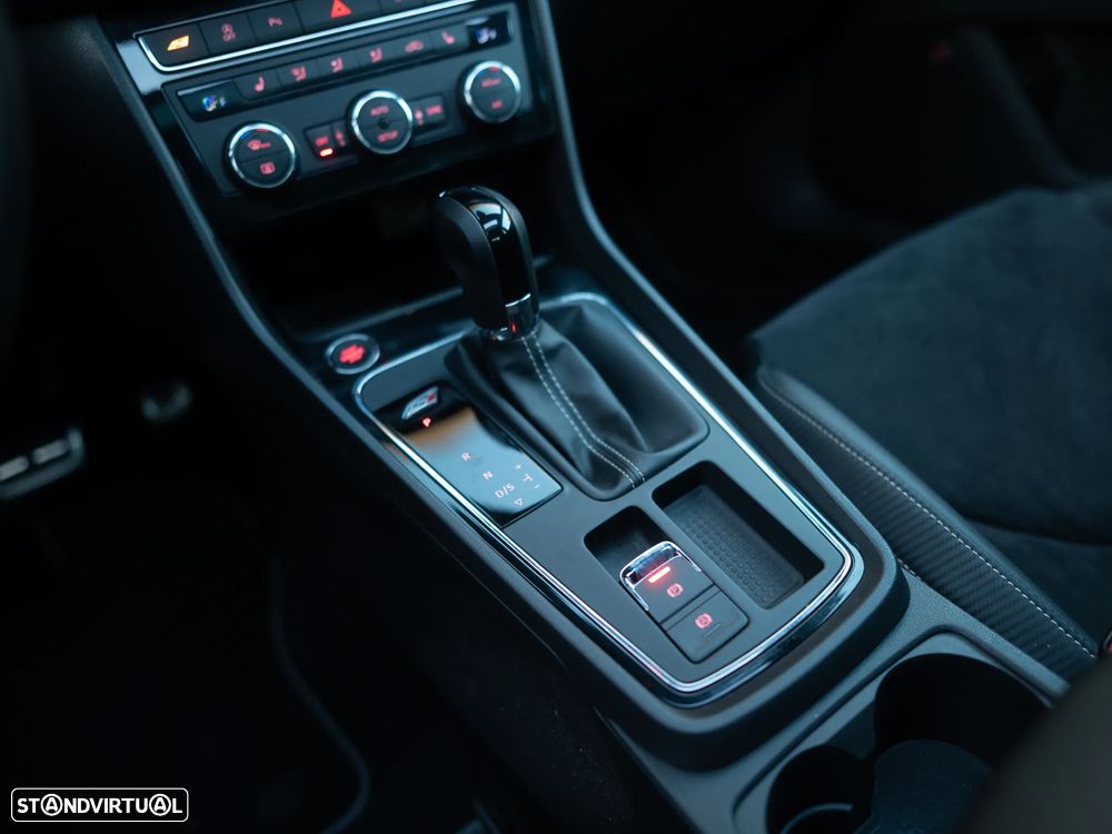 SEAT Leon 2.0 TSI Cupra DSG S/S - 29