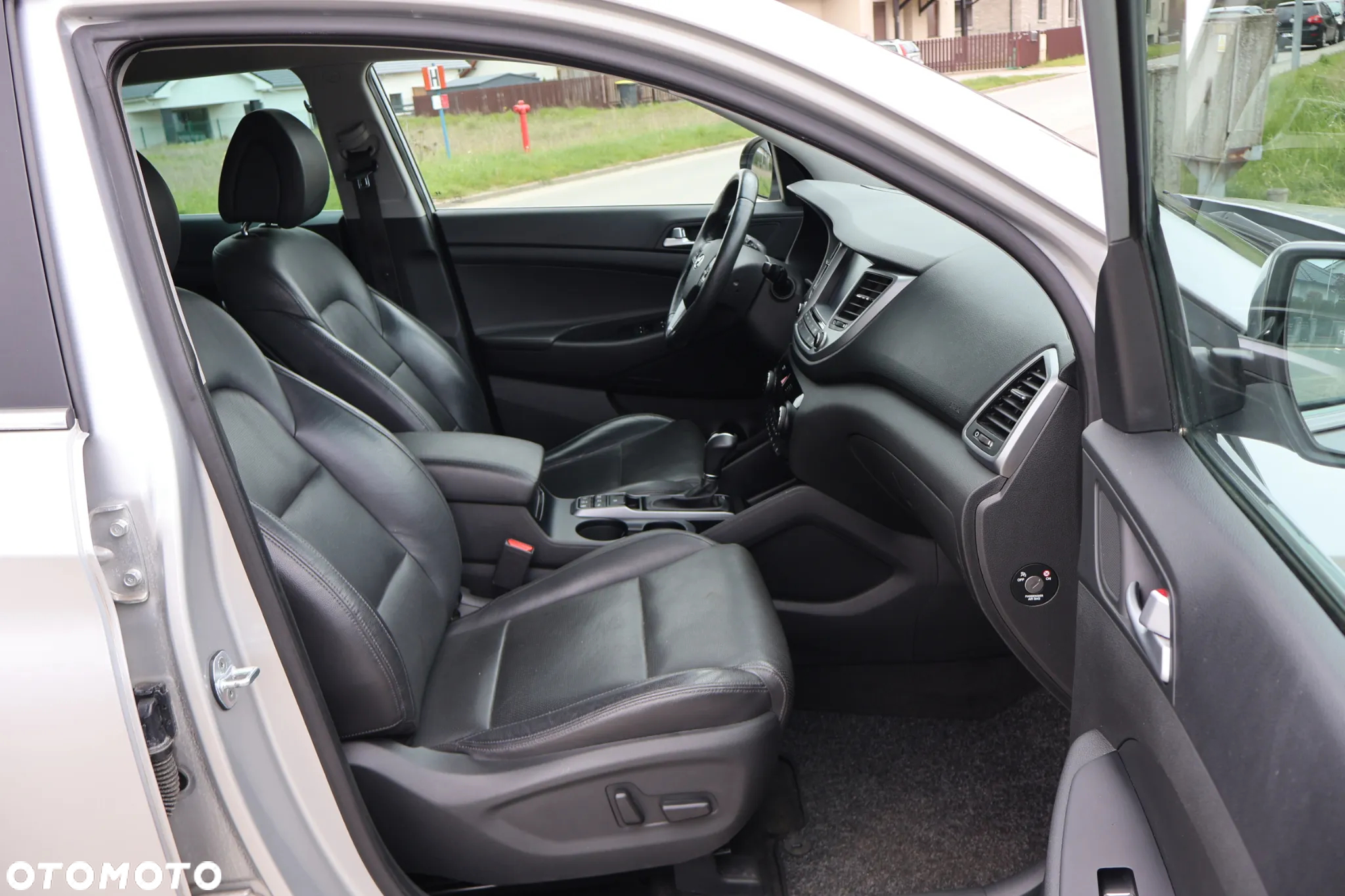 Hyundai Tucson 2.0 CRDI Premium 4WD - 27
