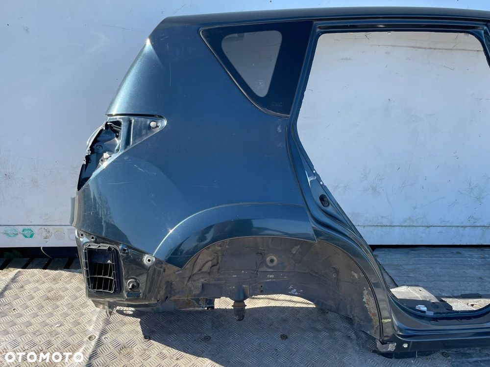 Blotnik poszycie prawy tyl cwiartka szyba prawa tylna Toyota Rav4 3 III 6T3 - 1