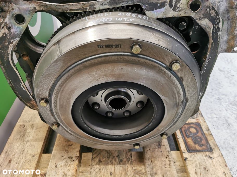 Koło zamachowe John Deere .... WTS {CD6068HZ060} - 1
