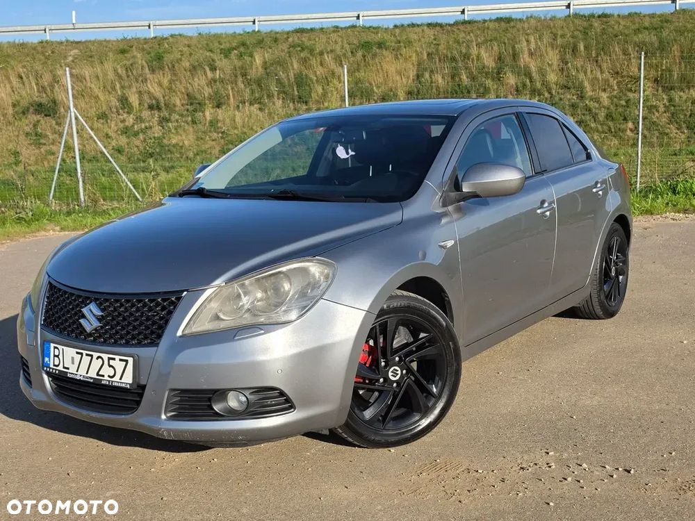 Suzuki Kizashi 2.4 Sport 4WD CVT - 12