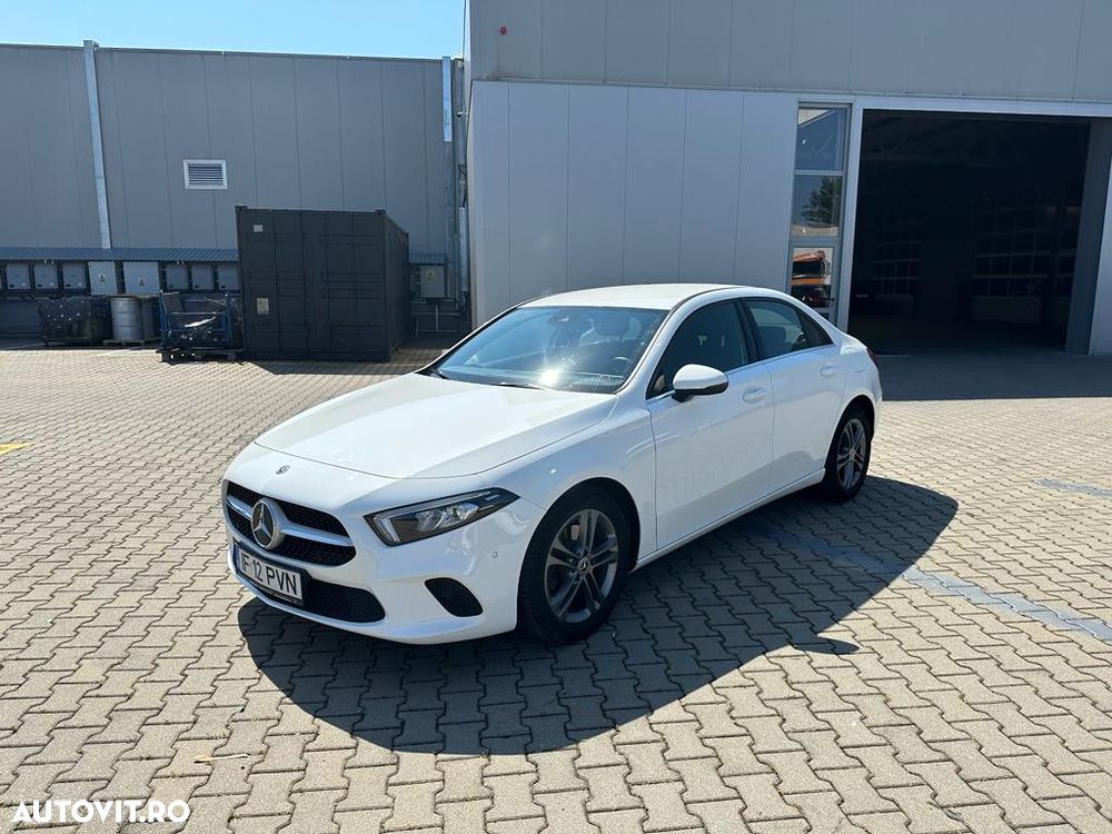 Mercedes-Benz A 220 Sedan Aut. - 10