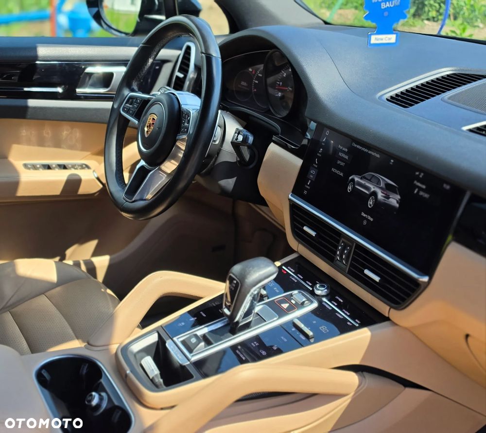 Porsche Cayenne Platinum Edition - 8