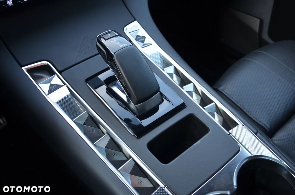 DS Automobiles DS 7 Crossback 1.6 E-Tense Grand Chic - 34