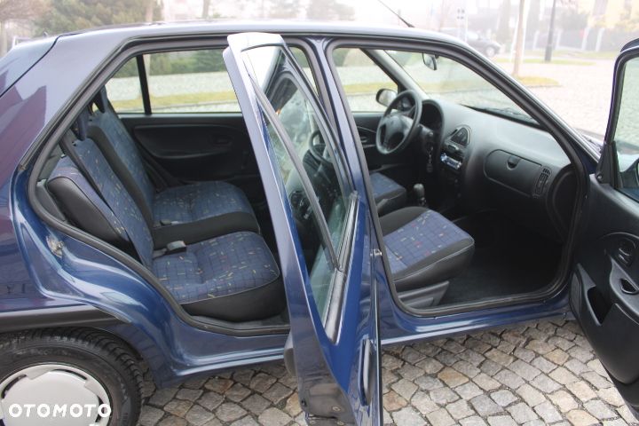Citroën Saxo 1.1 SX - 25