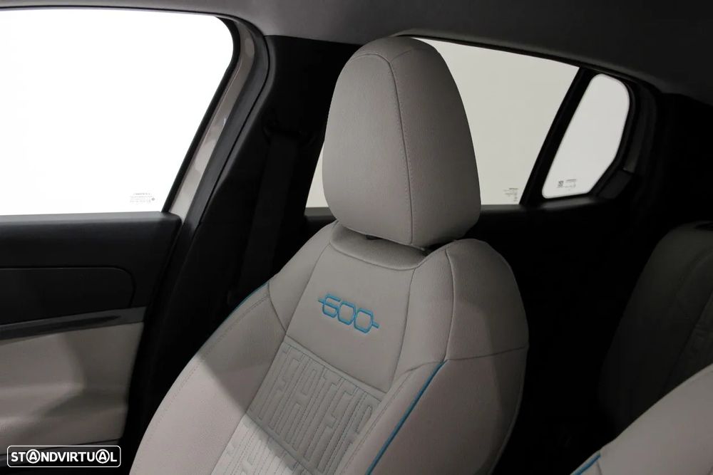 Fiat 600 1.2 Hybrid La Prima - 8