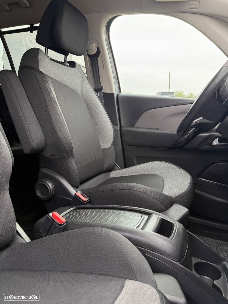 Citroën Grand C4 Spacetourer 1.5 BlueHDi Shine EAT8 - 15