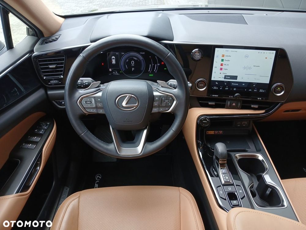Lexus NX 350h Prestige 2WD - 15