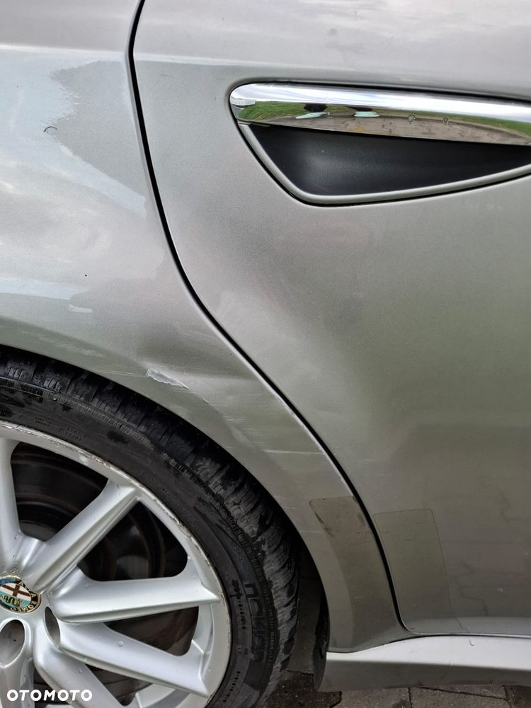 Alfa Romeo 159 2.4 JTDM 20V DPF ti - 9