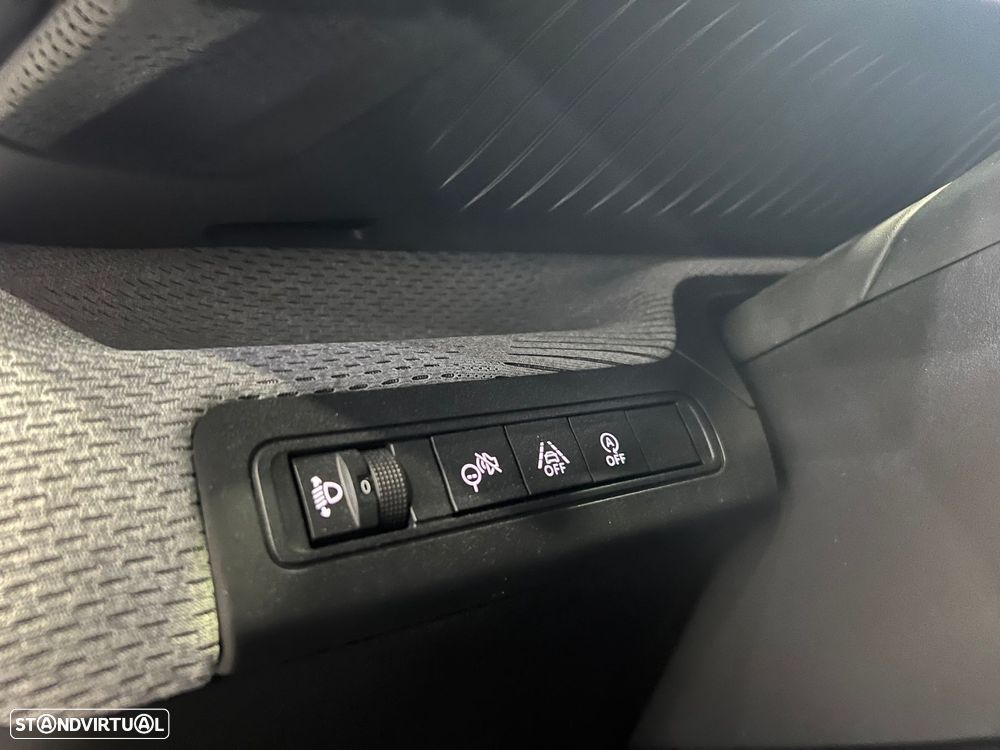 Citroën C3 1.2 Turbo Max16 - 23