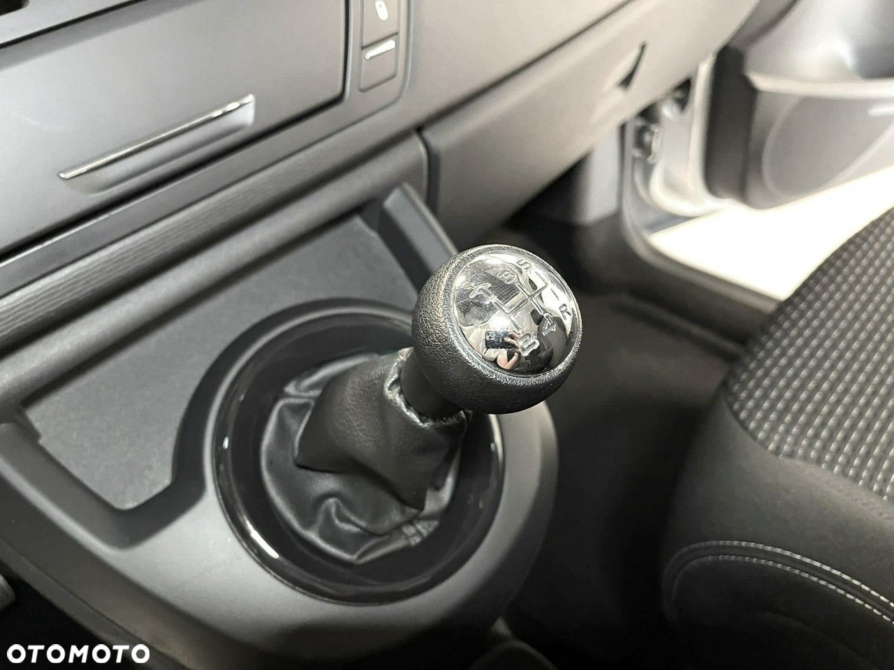 Citroën C4 Grand Picasso - 13