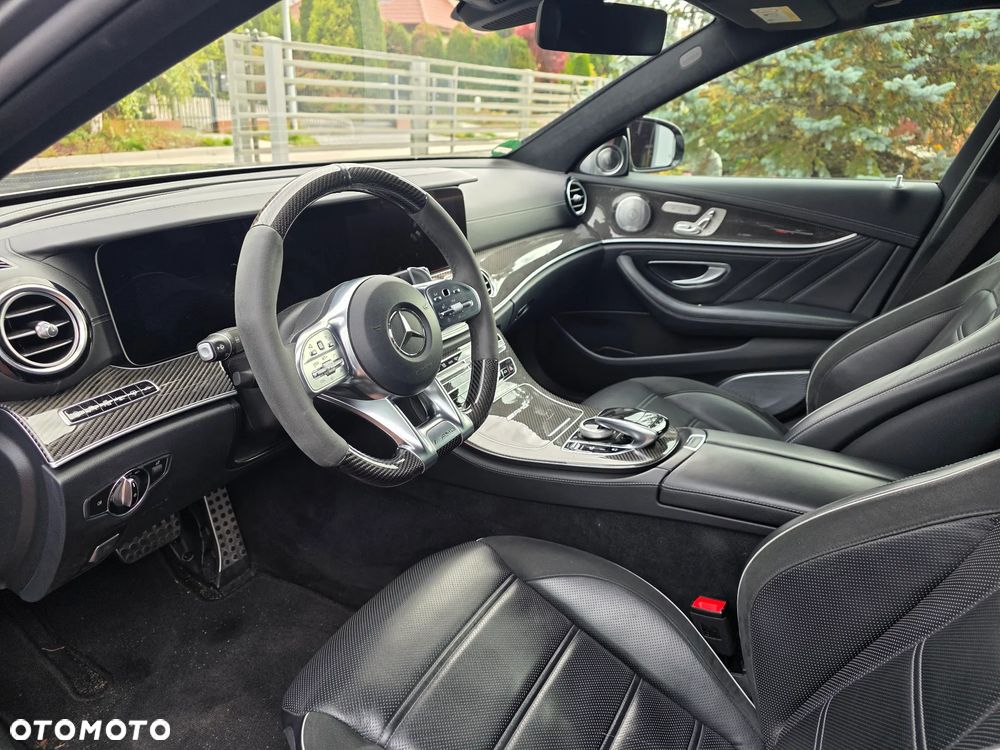 Mercedes-Benz E-Class 2018 photo 4