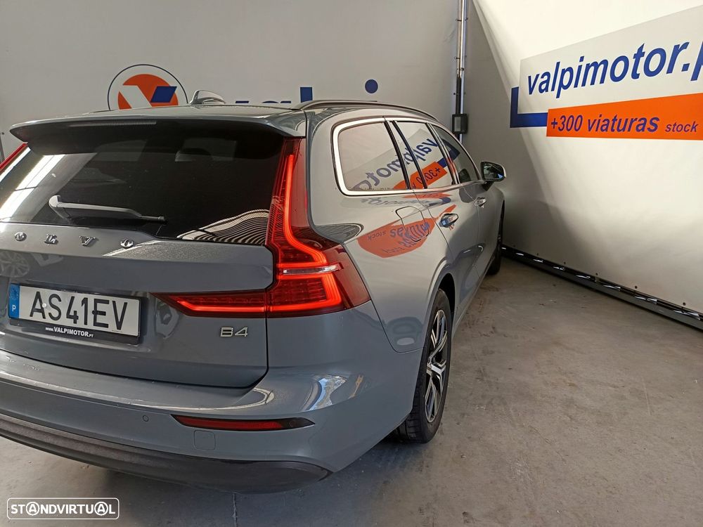 Volvo V60 2.0 B4 Momentum Plus Geartronic - 7