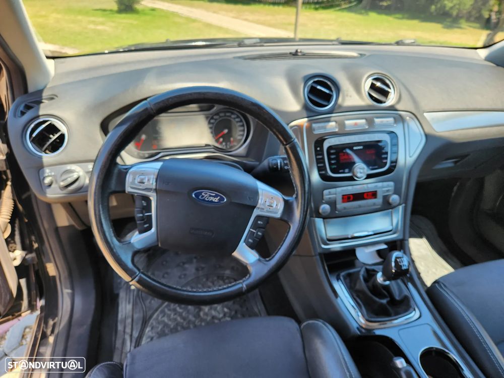Ford Mondeo SW 1.8 TDCi Titanium - 5