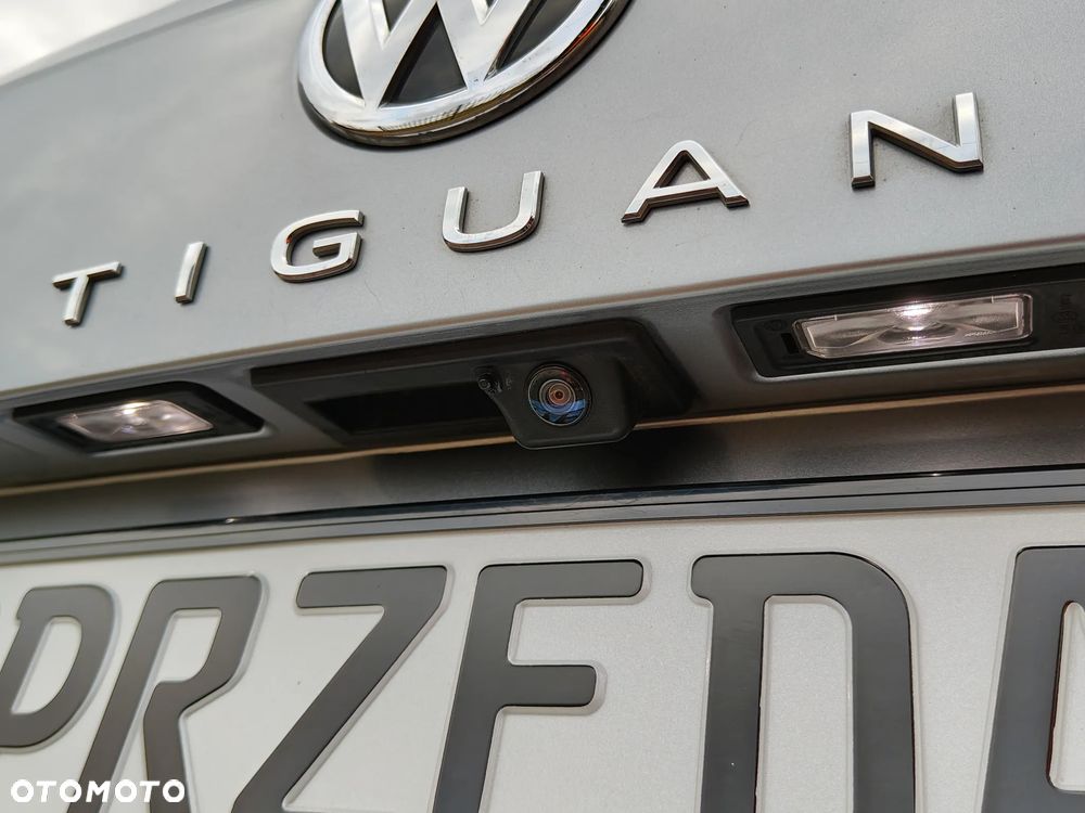 Volkswagen Tiguan Allspace - 17