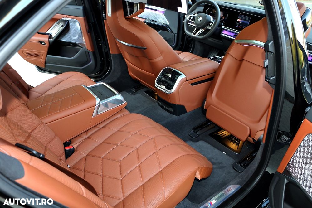 BMW Seria 7 - 23