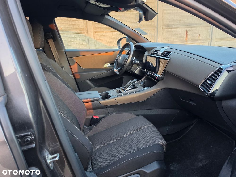 DS Automobiles DS 7 Crossback - 12