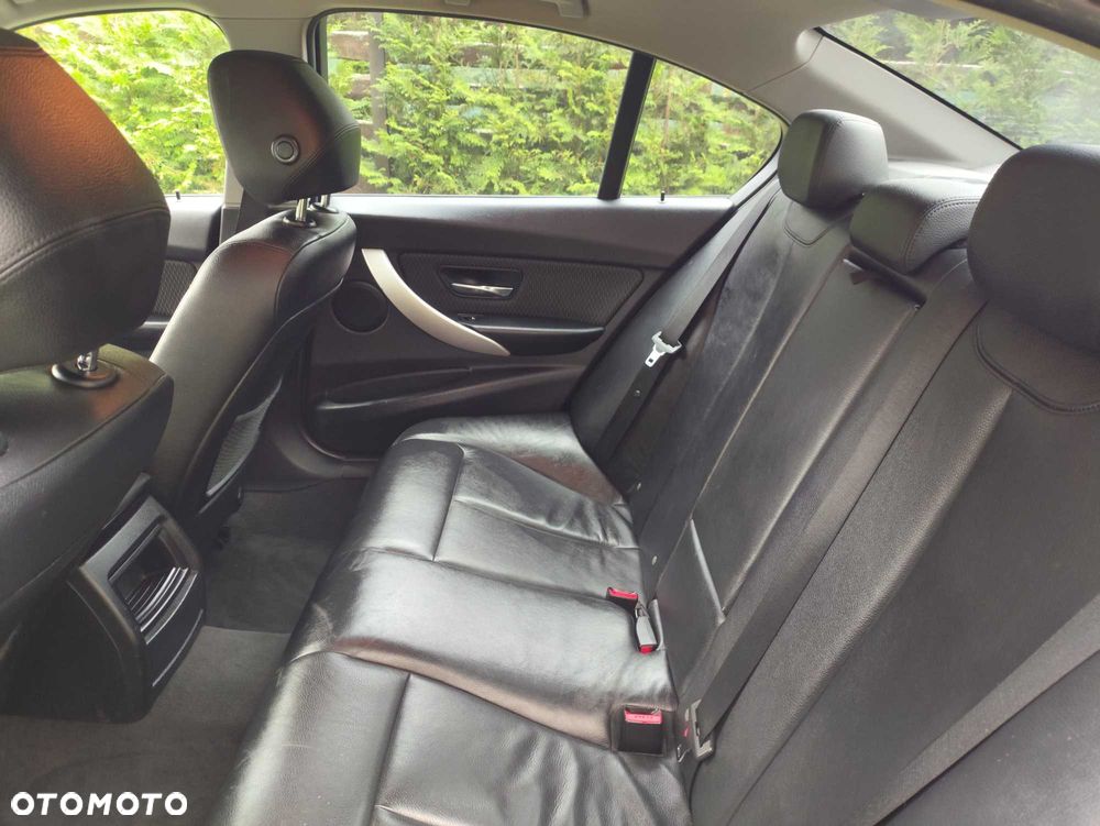 BMW Seria 3 - 7