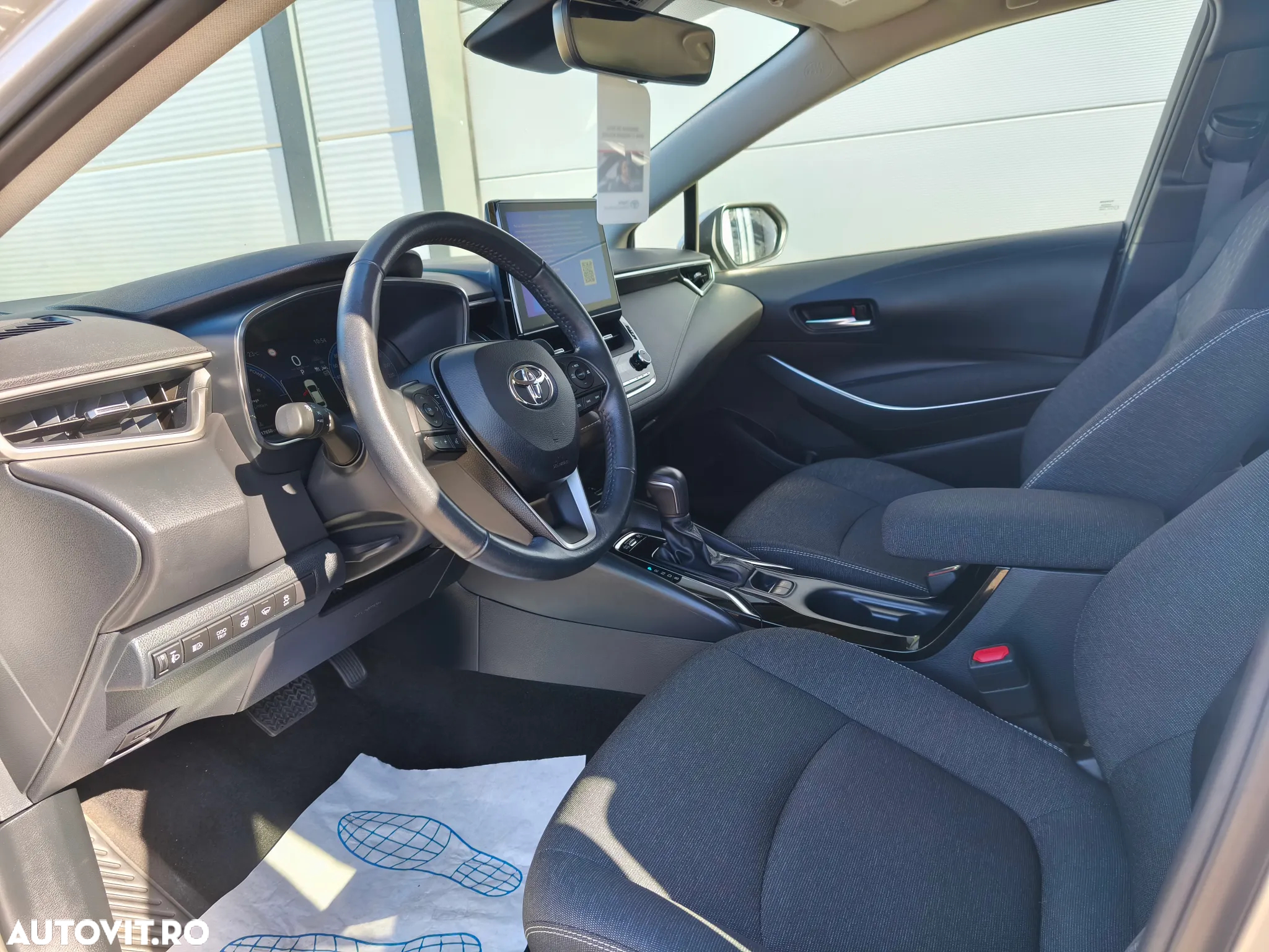 Toyota Corolla - 7