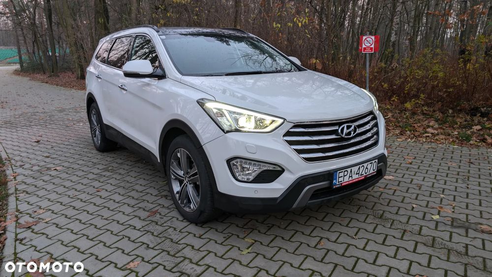 Hyundai Santa Fe Grand 2.2 CRDI 4WD Automatik Premium - 2