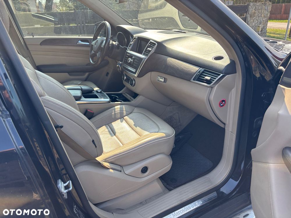 Mercedes-Benz ML - 5