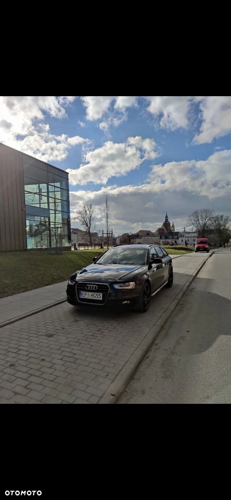 Audi A4 Avant 2.0 TDI - 9