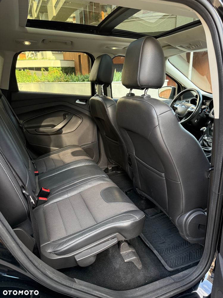Ford Kuga 2.0 TDCi 4WD Titanium - 20