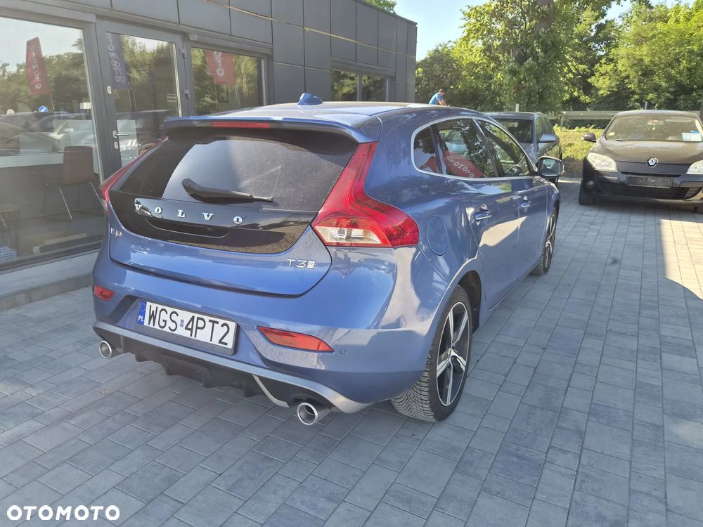 Volvo V40 T3 Geartronic RDesign - 13