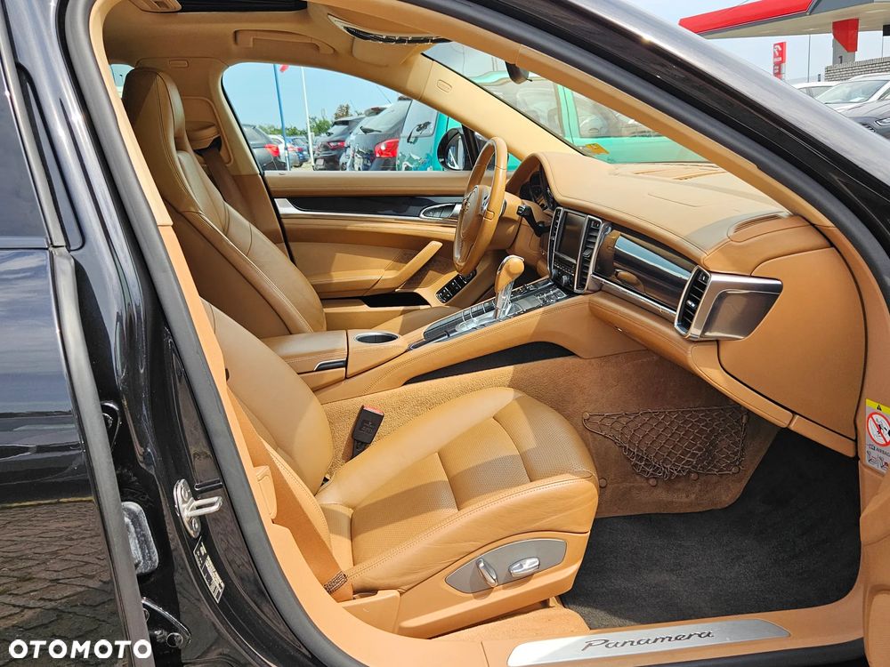 Porsche Panamera Diesel - 11