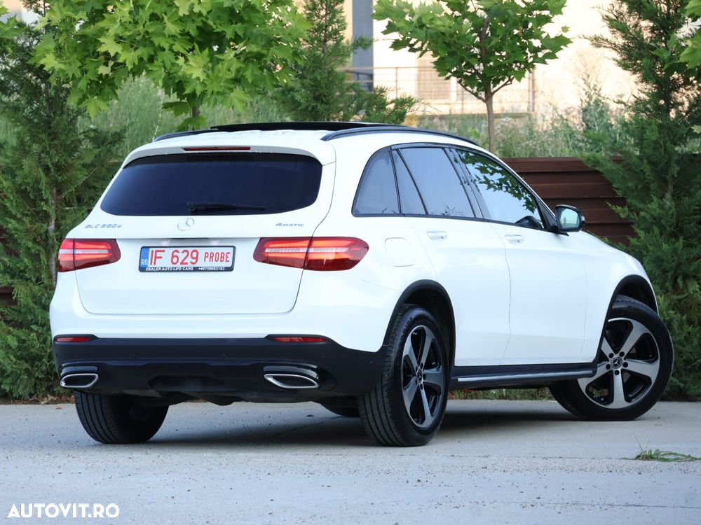 Mercedes-Benz GLC 250 d 4MATIC 9G-TRONIC Exclusive - 3